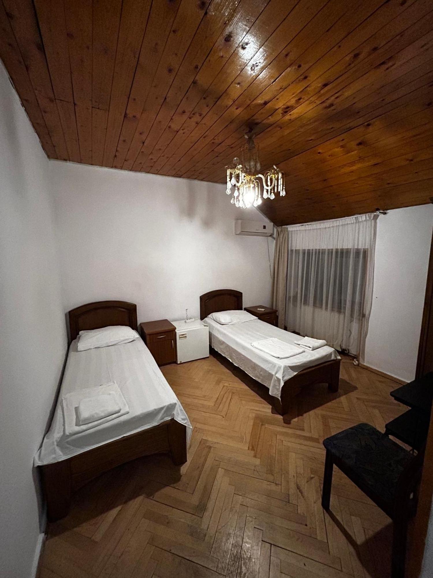 Duma Hotel Tbilisi Exteriör bild