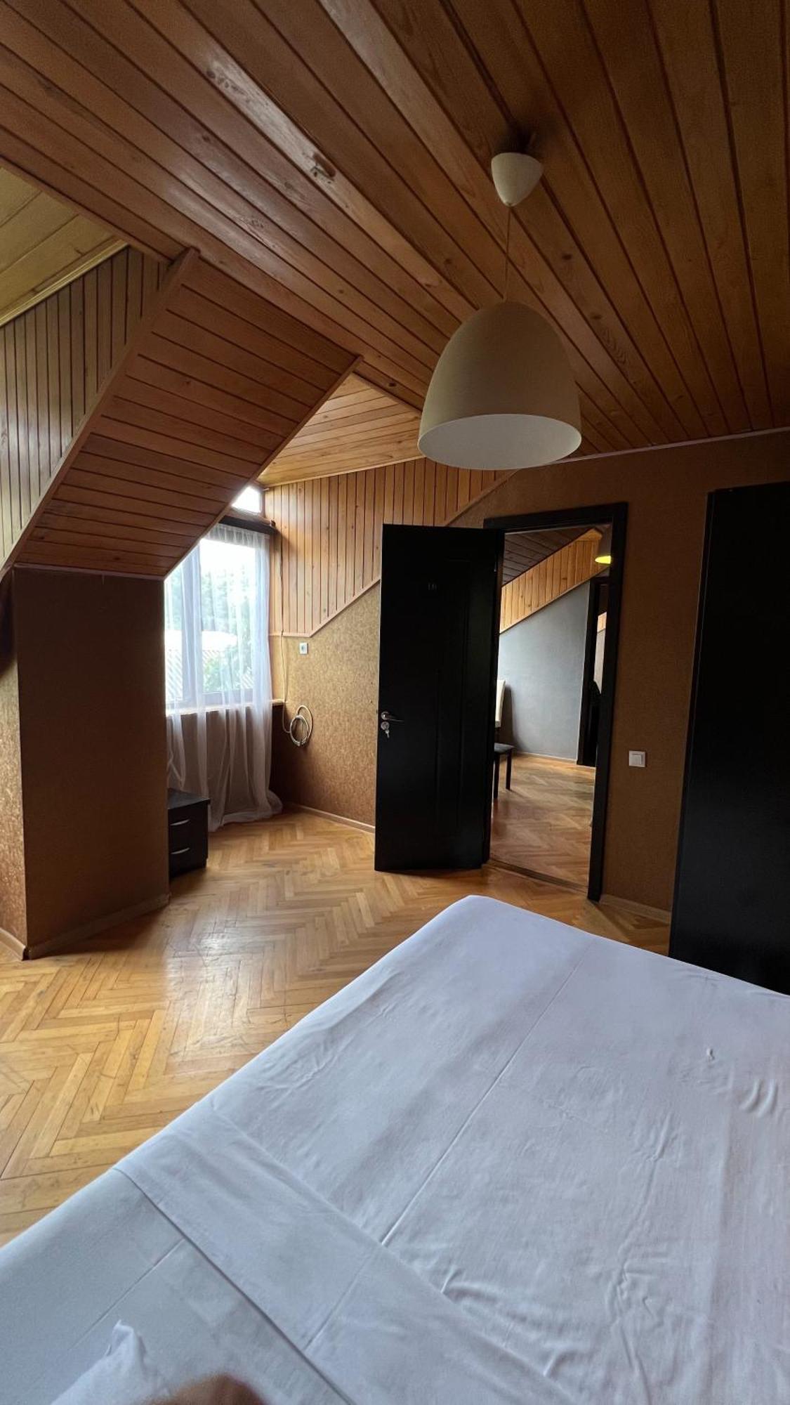 Duma Hotel Tbilisi Exteriör bild